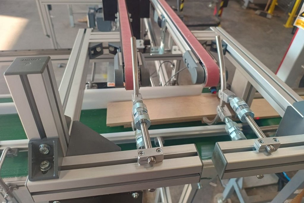 Jermenski transporter z obracalom