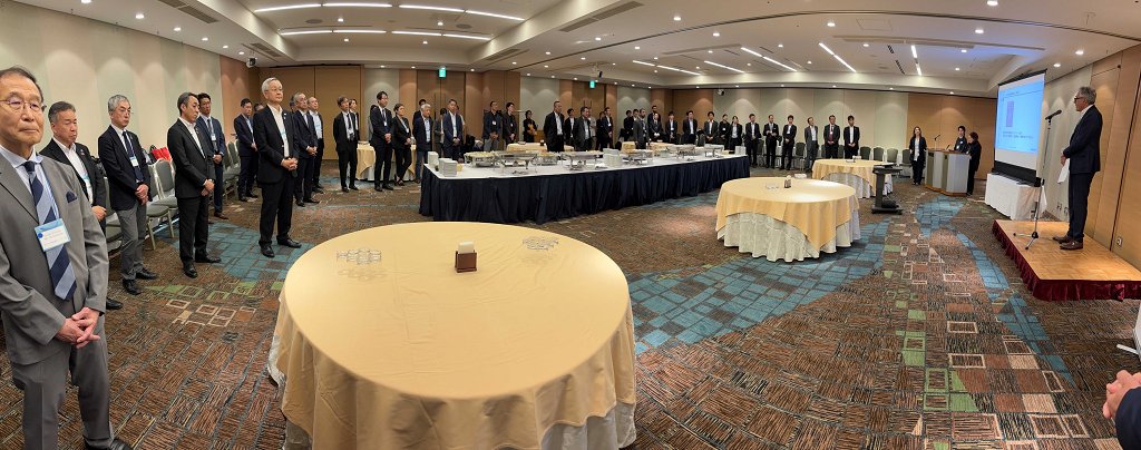 Photo_02_Opening ceremony of the STADLER Japan office