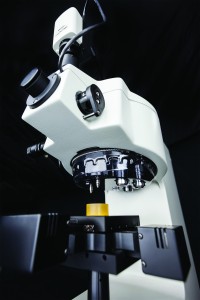 Mitutoyo_slika2_HM_200.thumb-200x300